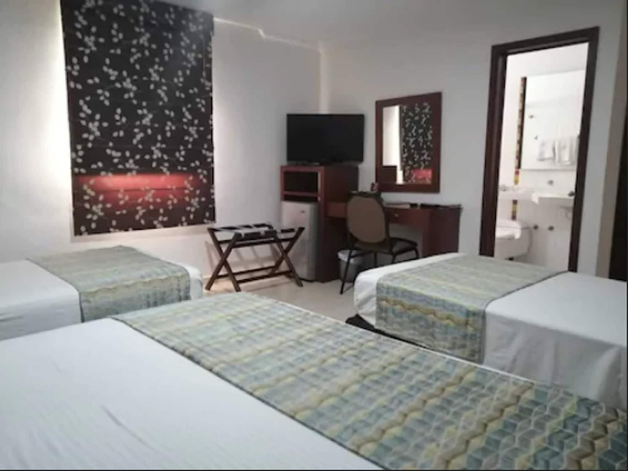 Hotel Buena Vista Express بوكارامانغا المظهر الخارجي الصورة