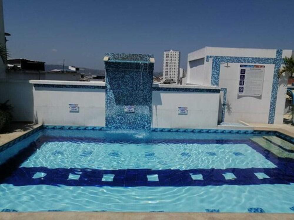 Hotel Buena Vista Express بوكارامانغا المظهر الخارجي الصورة