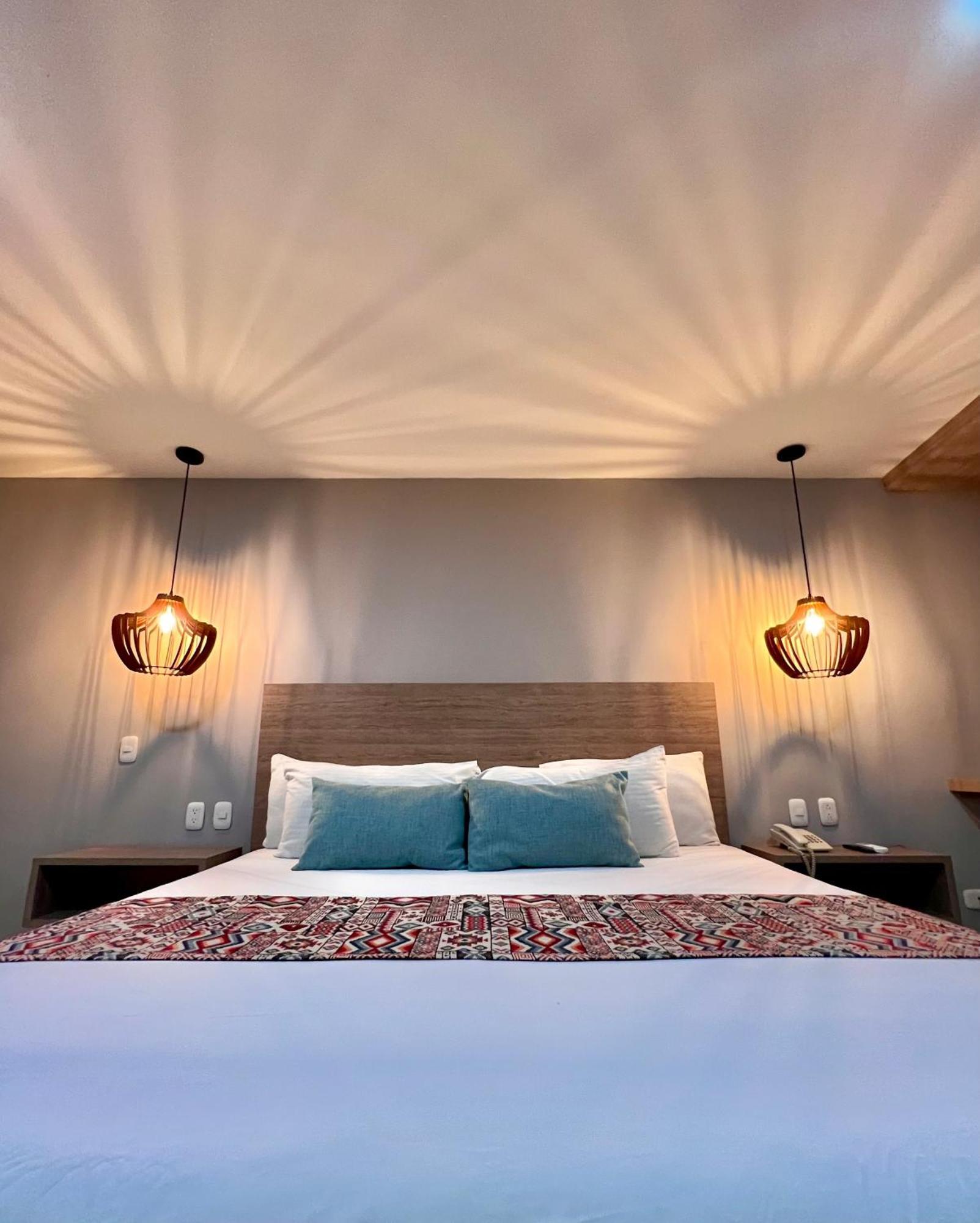 Hotel Buena Vista Express بوكارامانغا المظهر الخارجي الصورة