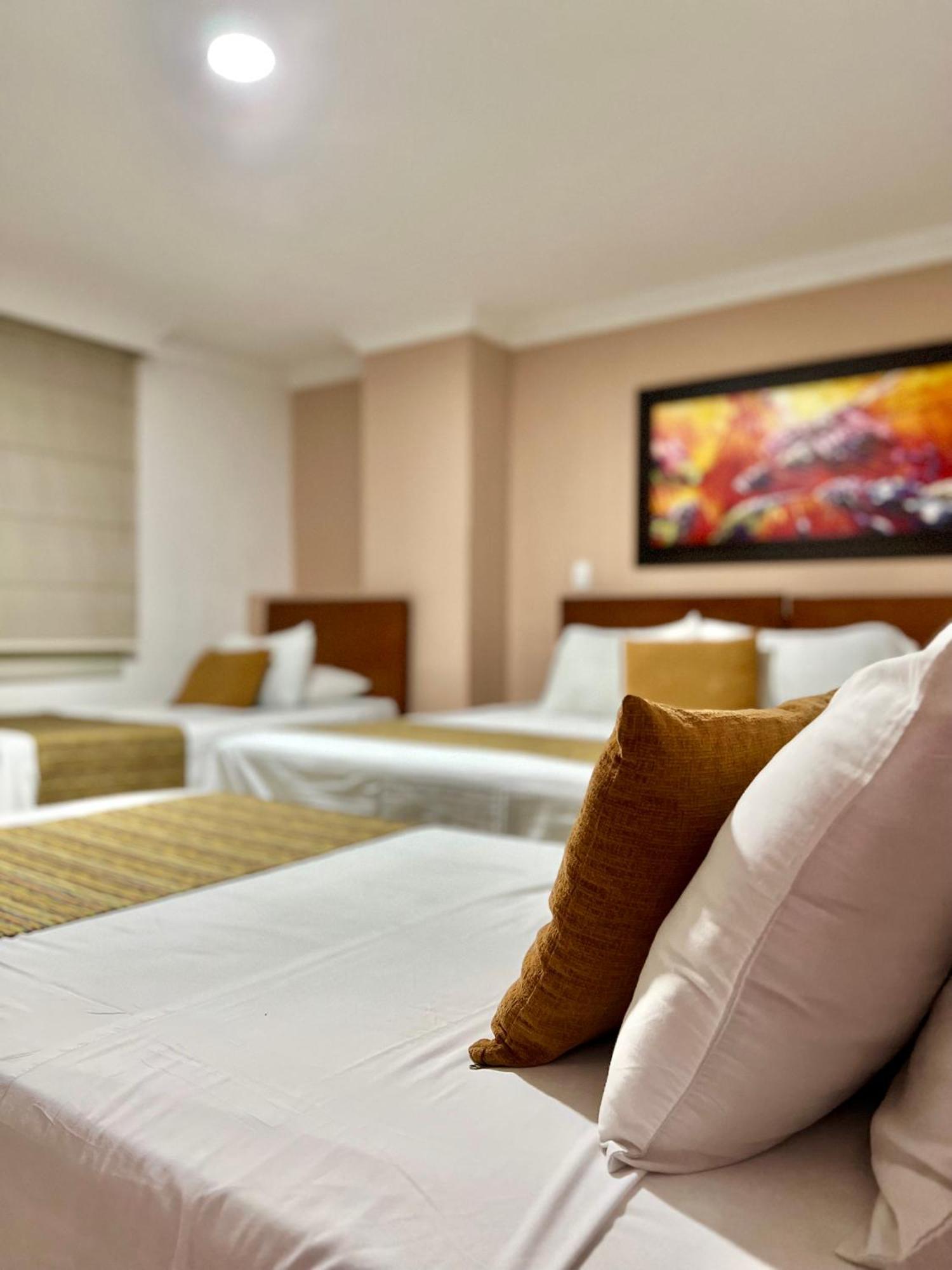 Hotel Buena Vista Express بوكارامانغا المظهر الخارجي الصورة