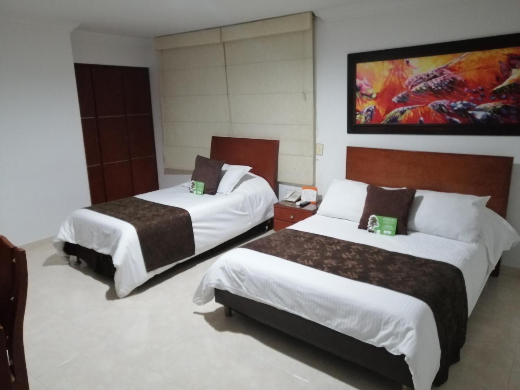 Hotel Buena Vista Express بوكارامانغا الغرفة الصورة